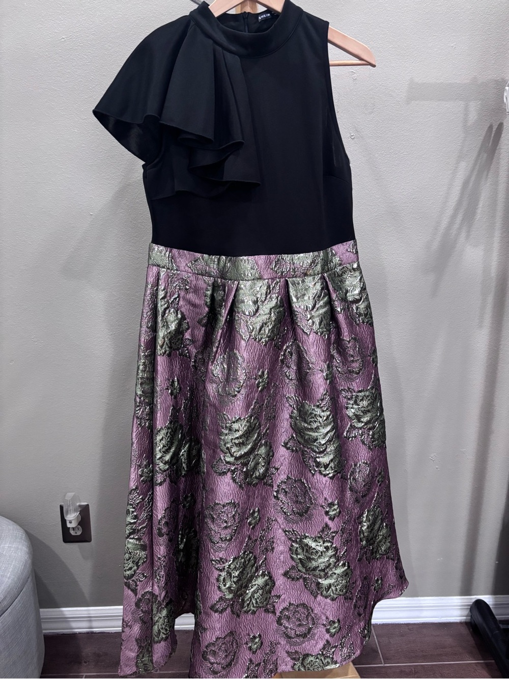 SHEIN Black Top with Lavender and Metallic Green Floral A-Line Skirt